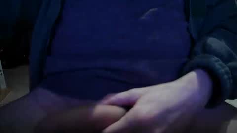 Snapshot of steve9925 chatting on 18, 10, 2025 steve9925 online show from 18, 10, 2025