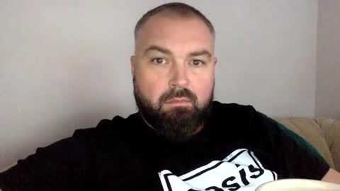 Snapshot of steve__1980 chatting on 17, 11, 2025 steve__1980 online show from 17, 11, 2025