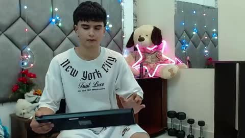 Steve Hotman  online show from 11, 5, 2026