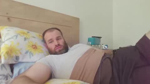 Snapshot of stevebrooks91 chatting on 14, 11, 2025 Steven online show from 14, 11, 2025