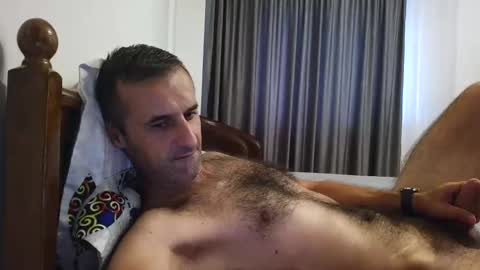 Snapshot of stevenpit chatting on 12, 9, 2025 stevenpit online show from 12, 9, 2025