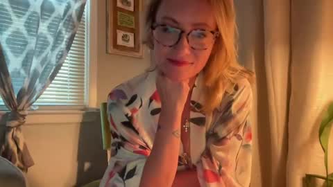 StevieGirl4U online show from 12, 7, 2026