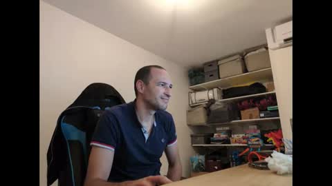 stickolive1 online show from 15, 5, 2026