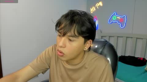 Stiwen online show from 5, 11, 2025