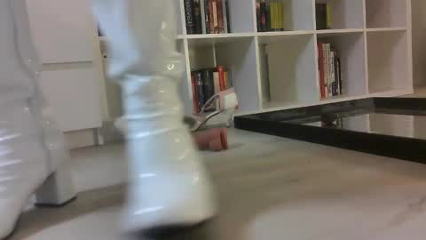 Snapshot of stockingsfan05607 chatting on 13, 12, 2024 stockingsfan05607 online show from 13, 12, 2024