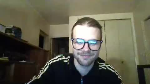 stockingsnfeet online show from 16, 12, 2024