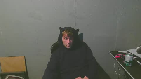 stonedpanda77 online show from 9, 12, 2024