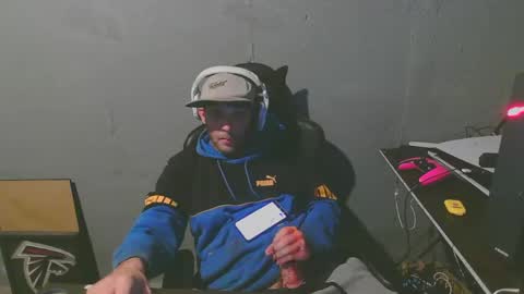 stonedpanda77 online show from 24, 12, 2024