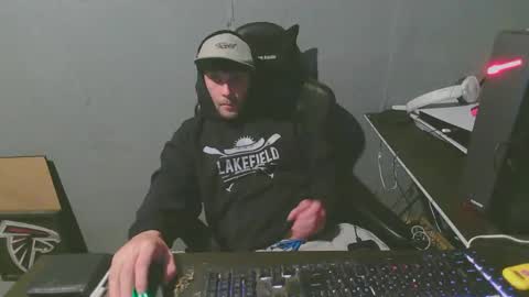 stonedpanda77 online show from 25, 12, 2024