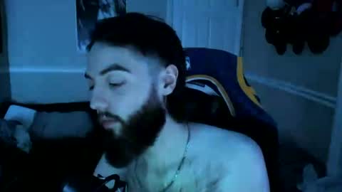Snapshot of stoner_sad_boi chatting on 1, 1, 2025 Oliver online show from 1, 1, 2025