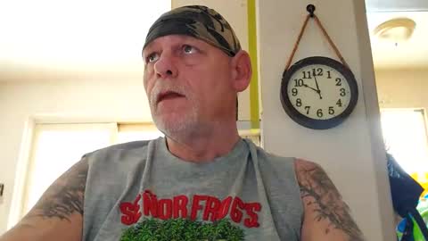 Snapshot of stormynorm14 chatting on 2, 1, 2025 stormynorm14 online show from 2, 1, 2025