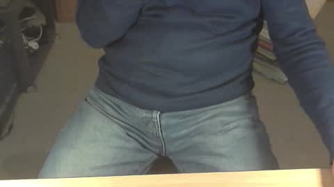 Snapshot of str8_dave chatting on 6, 11, 2025 Dave online show from 6, 11, 2025