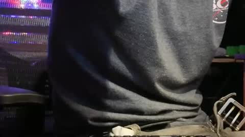 Str8 online show from 17, 12, 2025