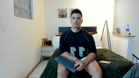 straight__friends online show from 17, 4, 2026