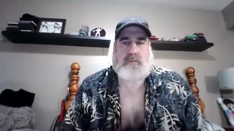 Snapshot of straightbear4you chatting on 27, 9, 2025 Straightbear4you online show from 27, 9, 2025