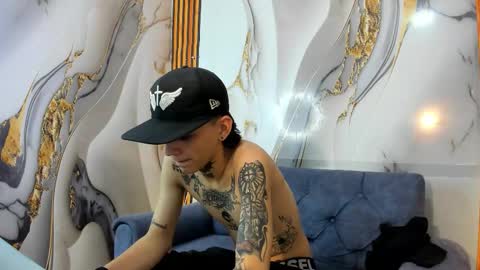 Snapshot of straightboy_nick chatting on 30, 9, 2025 NICK online show from 30, 9, 2025