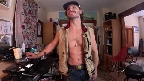 Cowboy Zuhly online show from 1, 12, 2025