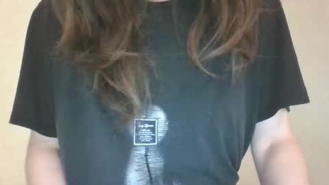 Snapshot of strawberry_soul chatting on 24, 10, 2025 Harriet online show from 24, 10, 2025