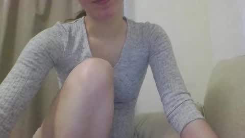 Snapshot of strawberry_soul chatting on 26, 10, 2025 Harriet online show from 26, 10, 2025