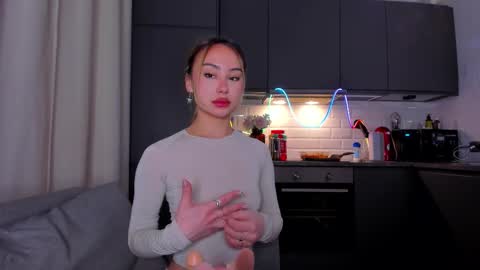 Tati and Lola online show from 27, 11, 2025