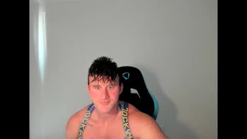 Snapshot of streatmeat chatting on 28, 10, 2025 streatmeat online show from 28, 10, 2025