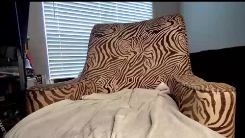 JVCKRABBIT online show from 16, 2, 2025