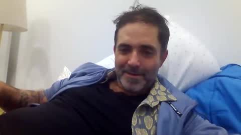 Snapshot of strictdaddy13 chatting on 17, 11, 2025 strictdaddy13 online show from 17, 11, 2025