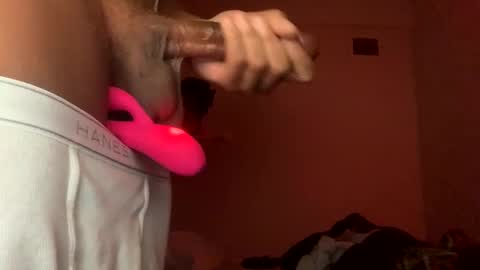 strictlysoloo online show from 8, 1, 2025