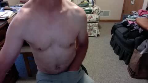 Snapshot of strokerace4020 chatting on 22, 9, 2025 strokerace4020 online show from 22, 9, 2025