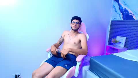 Javier online show from 9, 6, 2026