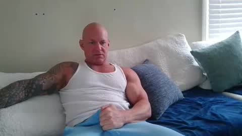 Snapshot of strongandhard073 chatting on 30, 5, 2026 StrongAndHard online show from 30, 5, 2026