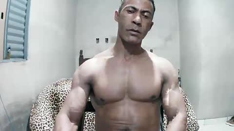 strongdaddyfantastic online show from 14, 4, 2026