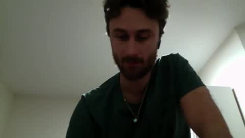 Snapshot of strongelvis chatting on 24, 2, 2026 strongelvis online show from 24, 2, 2026