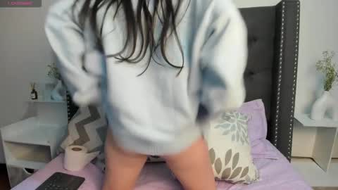 Snapshot of sttrawberry chatting on 29, 10, 2025 sttrawberry online show from 29, 10, 2025