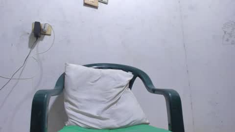 Snapshot of studmarkos chatting on 7, 1, 2025 mark online show from 7, 1, 2025