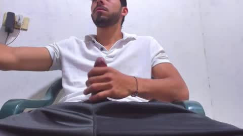 Snapshot of studmarkos chatting on 6, 2, 2025 mark online show from 6, 2, 2025