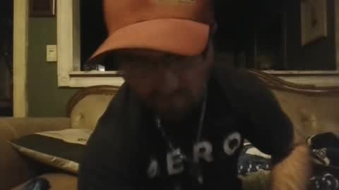 Snapshot of sub_michael41 chatting on 28, 4, 2026 sub_michael41 online show from 28, 4, 2026