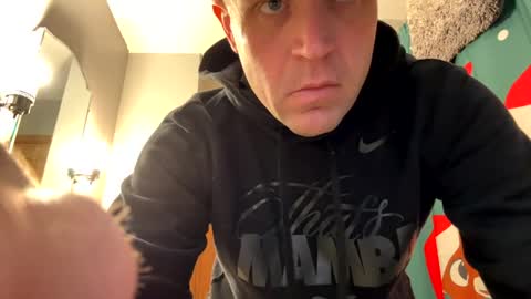 submissivebrett381 online show from 19, 3, 2026