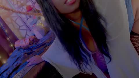 Succubus RoseMilk online show from 16, 1, 2025