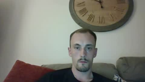 Snapshot of suckme6932 chatting on 9, 8, 2026 suckme6932 online show from 9, 8, 2026