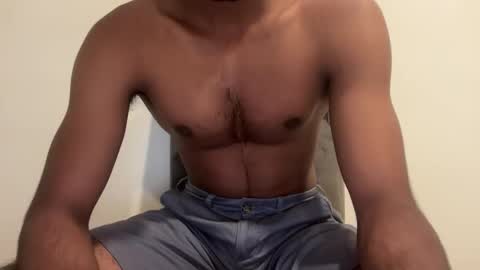 Snapshot of suckmiiiii chatting on 1, 3, 2026 Allyours online show from 1, 3, 2026