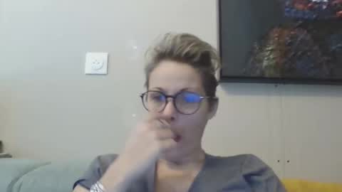 Snapshot of sucrette5629 chatting on 13, 12, 2024 sucrette5629 online show from 13, 12, 2024