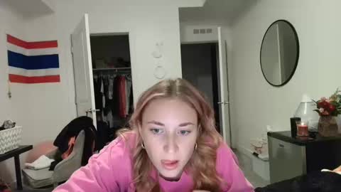 Snapshot of suerrab3304 chatting on 10, 10, 2025 suerrab3304 online show from 10, 10, 2025