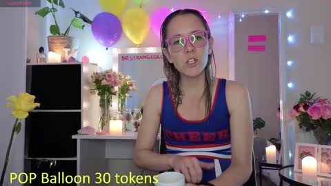 Snapshot of sugar_spice_all_things_nice chatting on 17, 10, 2025 Sugar 4pm-8pm CAT Mon-Fri online show from 17, 10, 2025