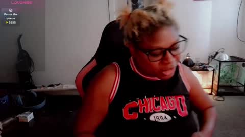 lexi love online show from 6, 10, 2025