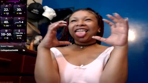 suggabrown_ online show from 19, 7, 2026