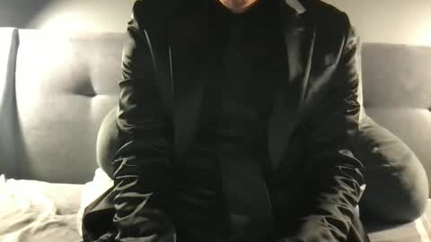 suitfetishez online show from 1, 5, 2026
