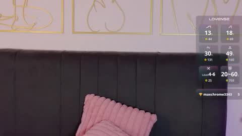 OnlyFans summer holiday online show from 9, 11, 2025