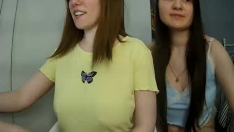 Snapshot of summerbluesky chatting on 27, 4, 2026 summerbluesky online show from 27, 4, 2026
