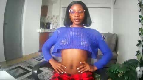 Snapshot of summerbuddy chatting on 21, 9, 2025 summerbuddy online show from 21, 9, 2025